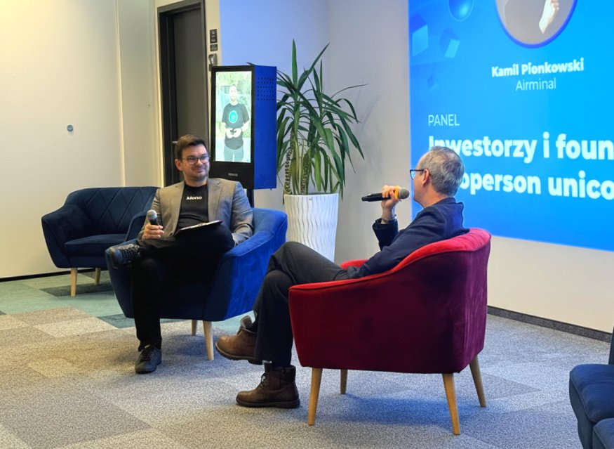 Zdjęcie z wywiadu wideo